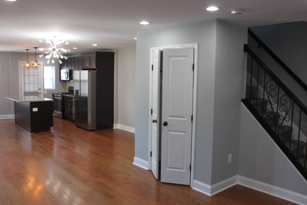 Dream House, LLC