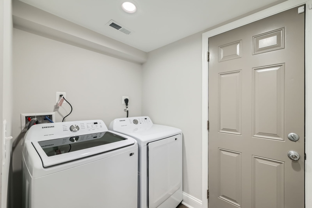 4532 Finney ave, Baltimore, 21215, 4 Bedrooms Bedrooms, ,2 BathroomsBathrooms,Home,For Sale,Finney ave,1193