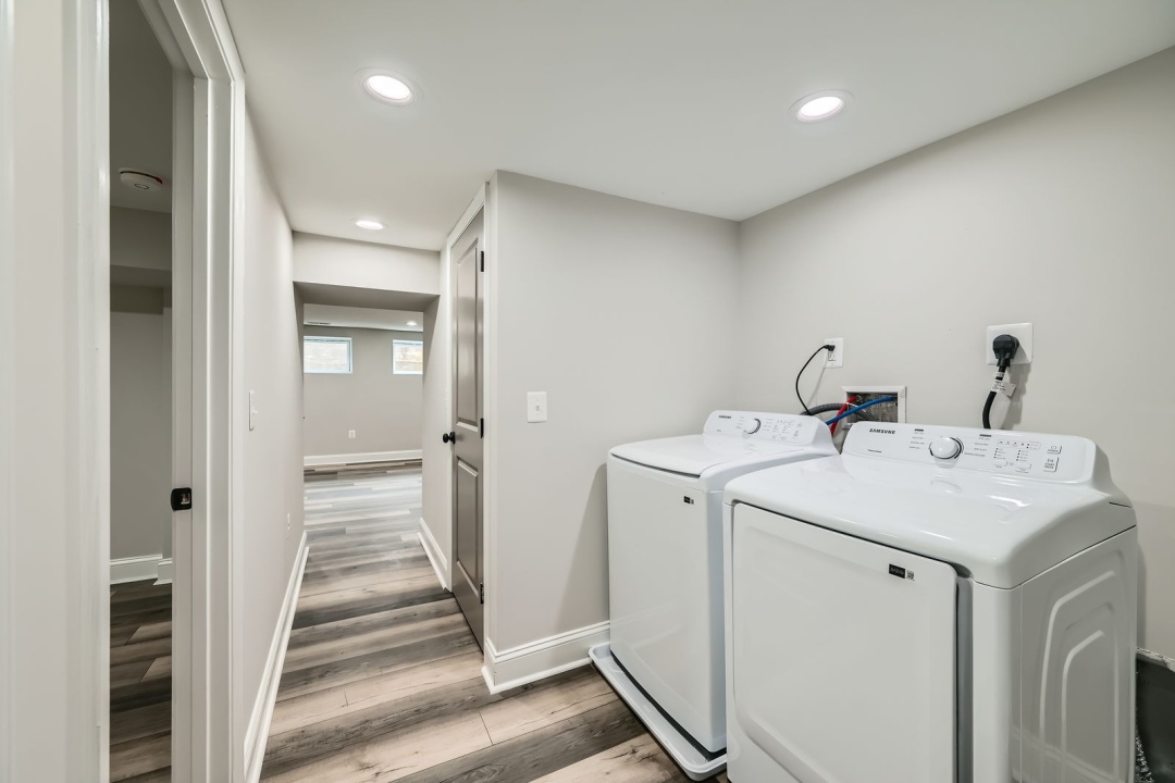 3028 E.Federal, 21213, 4 Bedrooms Bedrooms, ,2 BathroomsBathrooms,Home,For Sale,E.Federal,1194